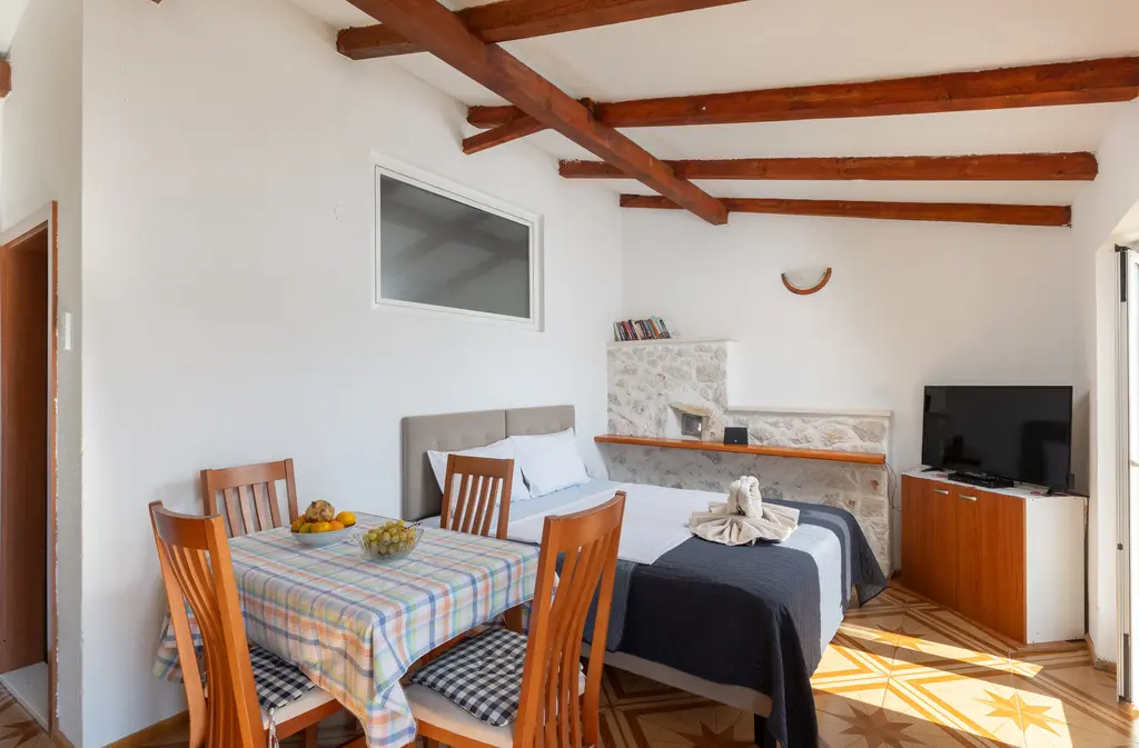 Apartman s Terasom 6