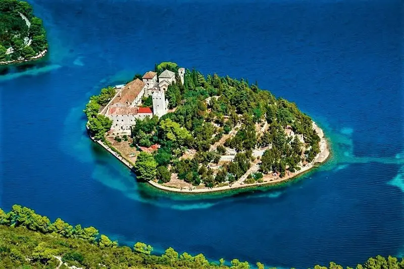 Benediktinski Samostan